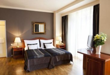 , Hotel Belvedere Prague has now 4 stars