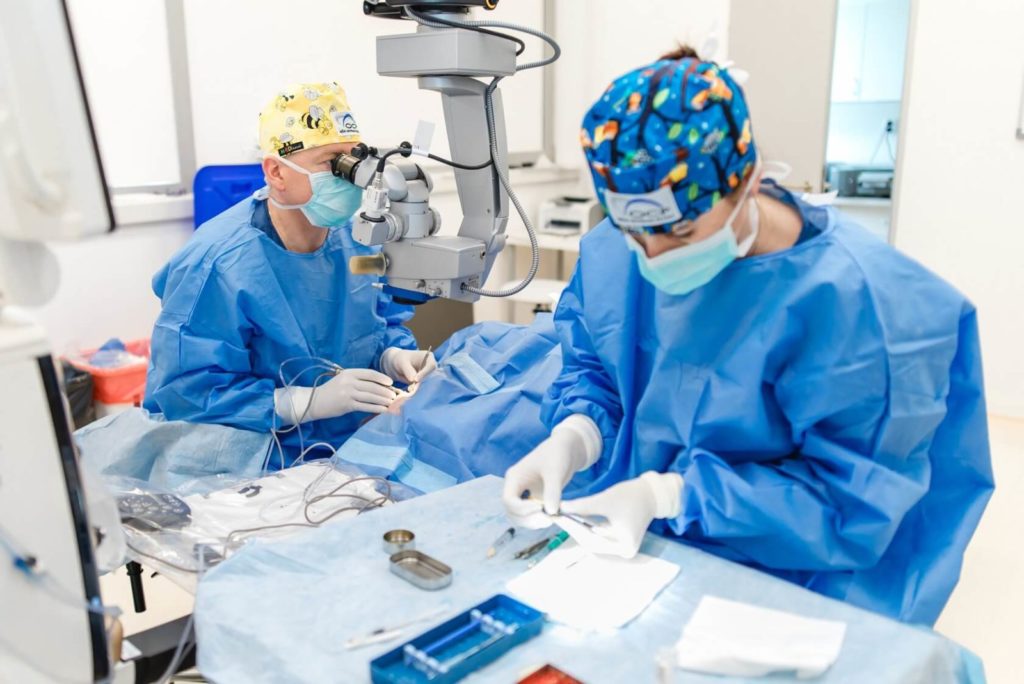 lens replacement abroad, £50 voucher for Lens Replacement abroad and Cataract surgery in Prague